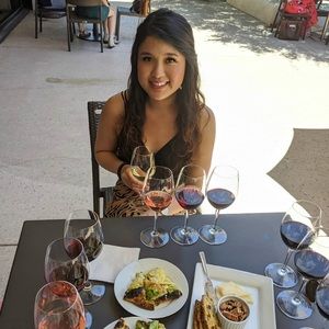 Meet your Posher, Mandy